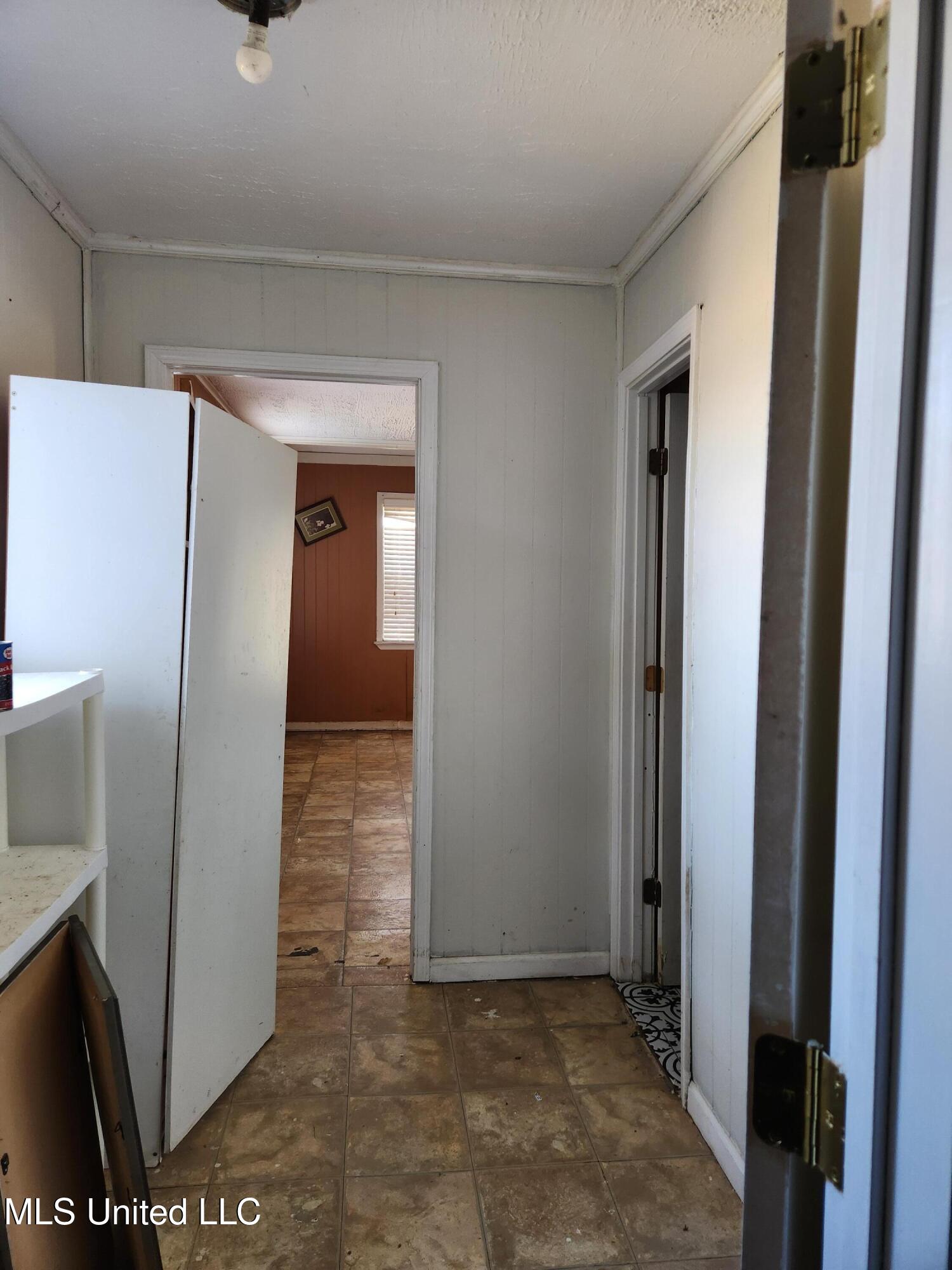 1152 Highway 16 Canton, MS 39046 - Photo 11 of 32 20250228_120918