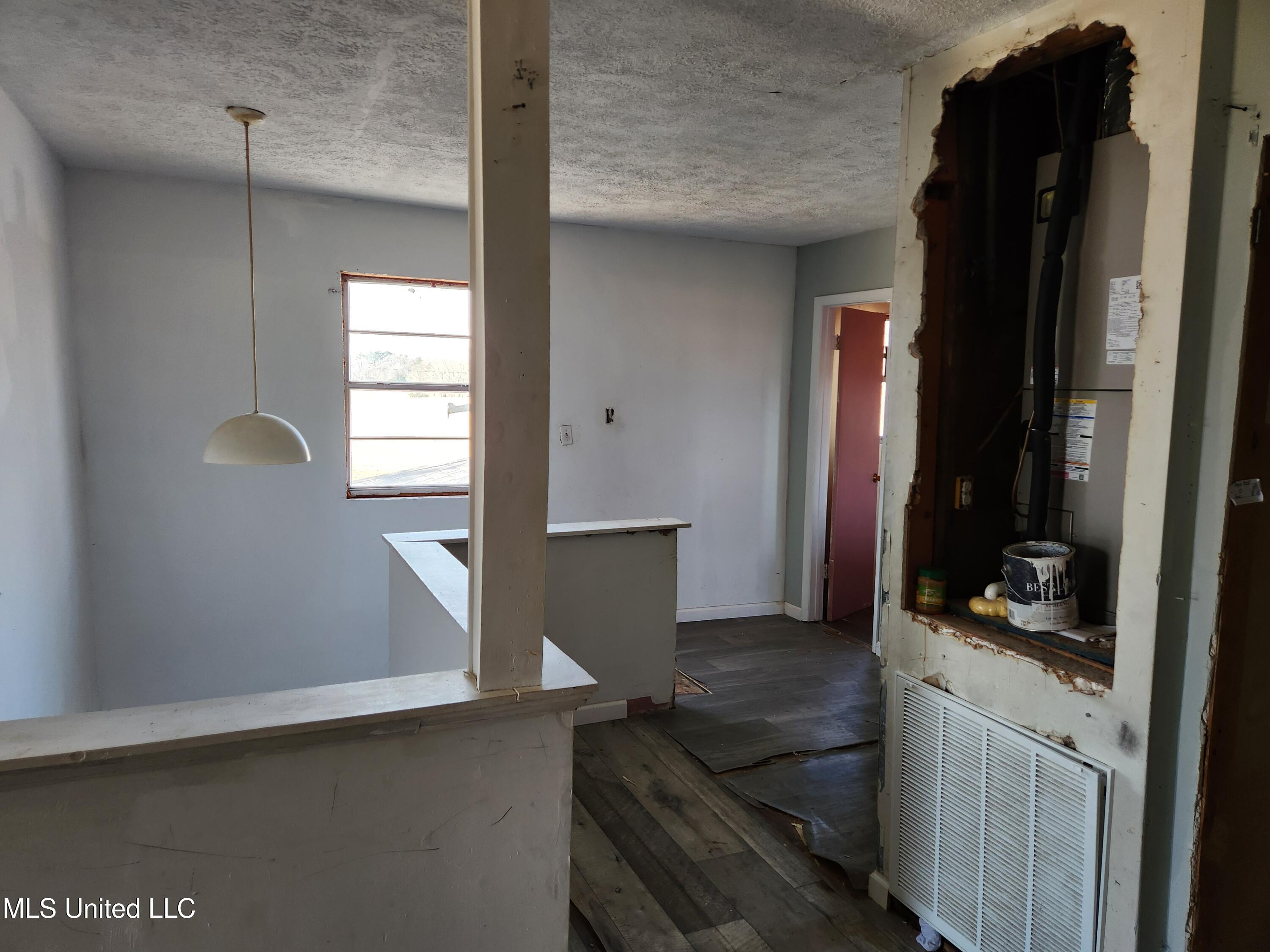 1152 Highway 16 Canton, MS 39046 - Photo 22 of 32 20250228_121428