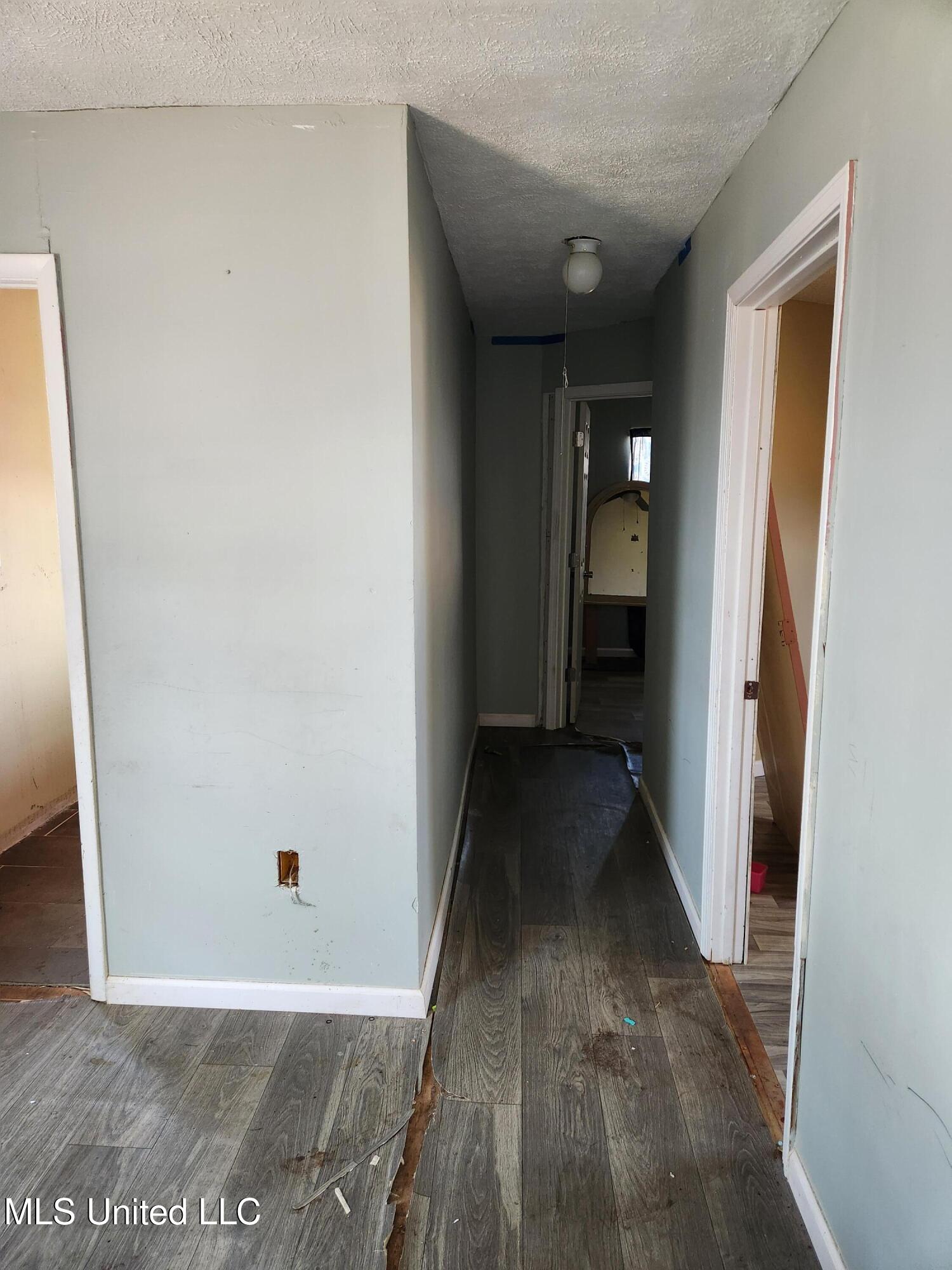 1152 Highway 16 Canton, MS 39046 - Photo 25 of 32 20250228_121551