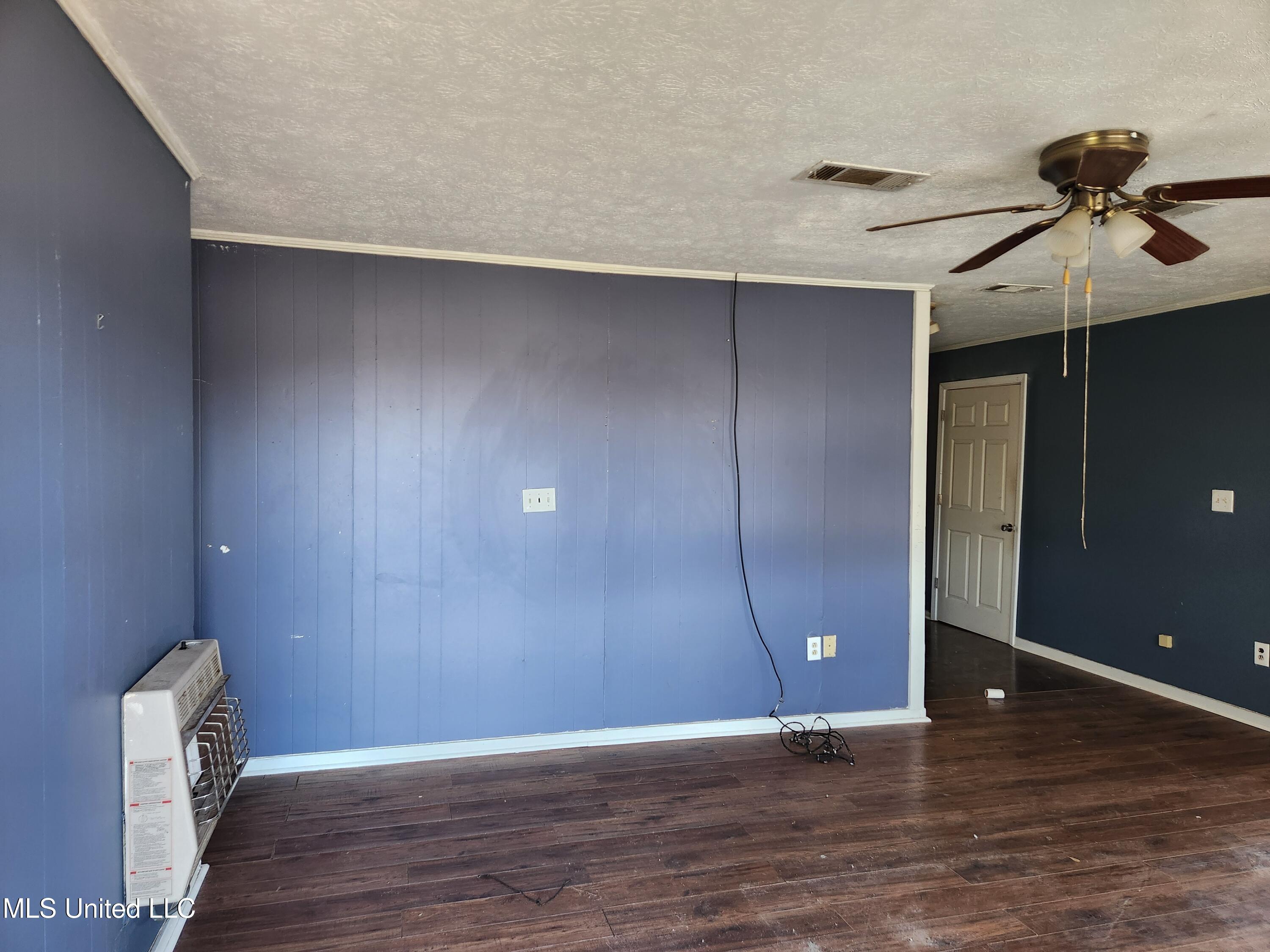 1152 Highway 16 Canton, MS 39046 - Photo 4 of 32 20250228_115940