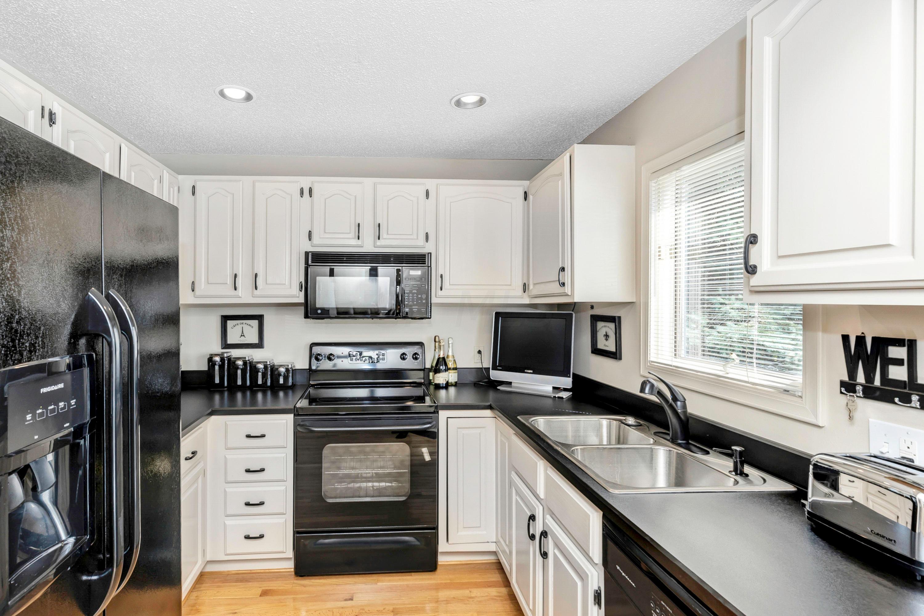 4945 Walnut Road, Unit 8 Buckeye Lake, OH 43008 - Photo 21 of 81