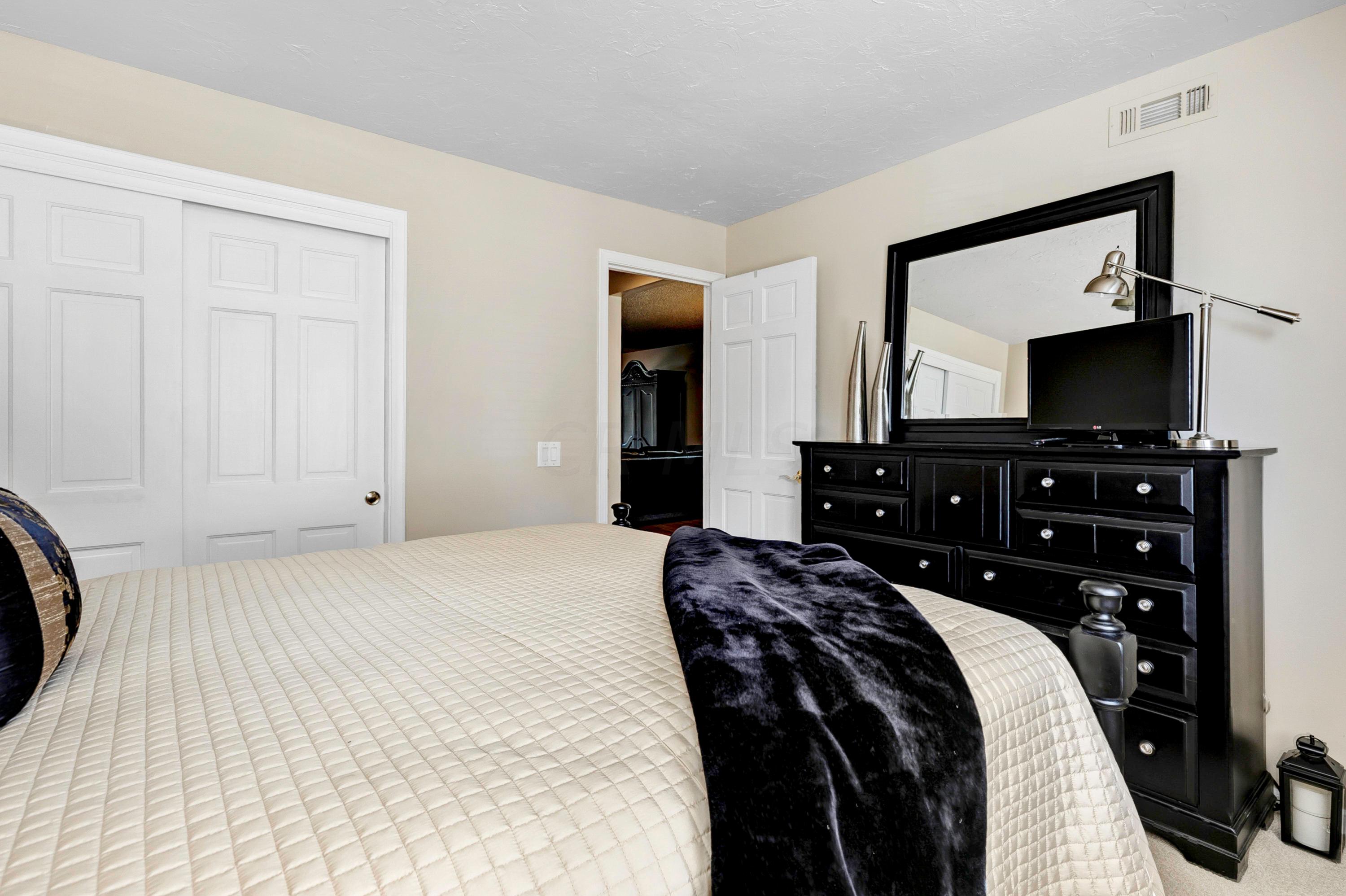 4945 Walnut Road, Unit 8 Buckeye Lake, OH 43008 - Photo 24 of 81