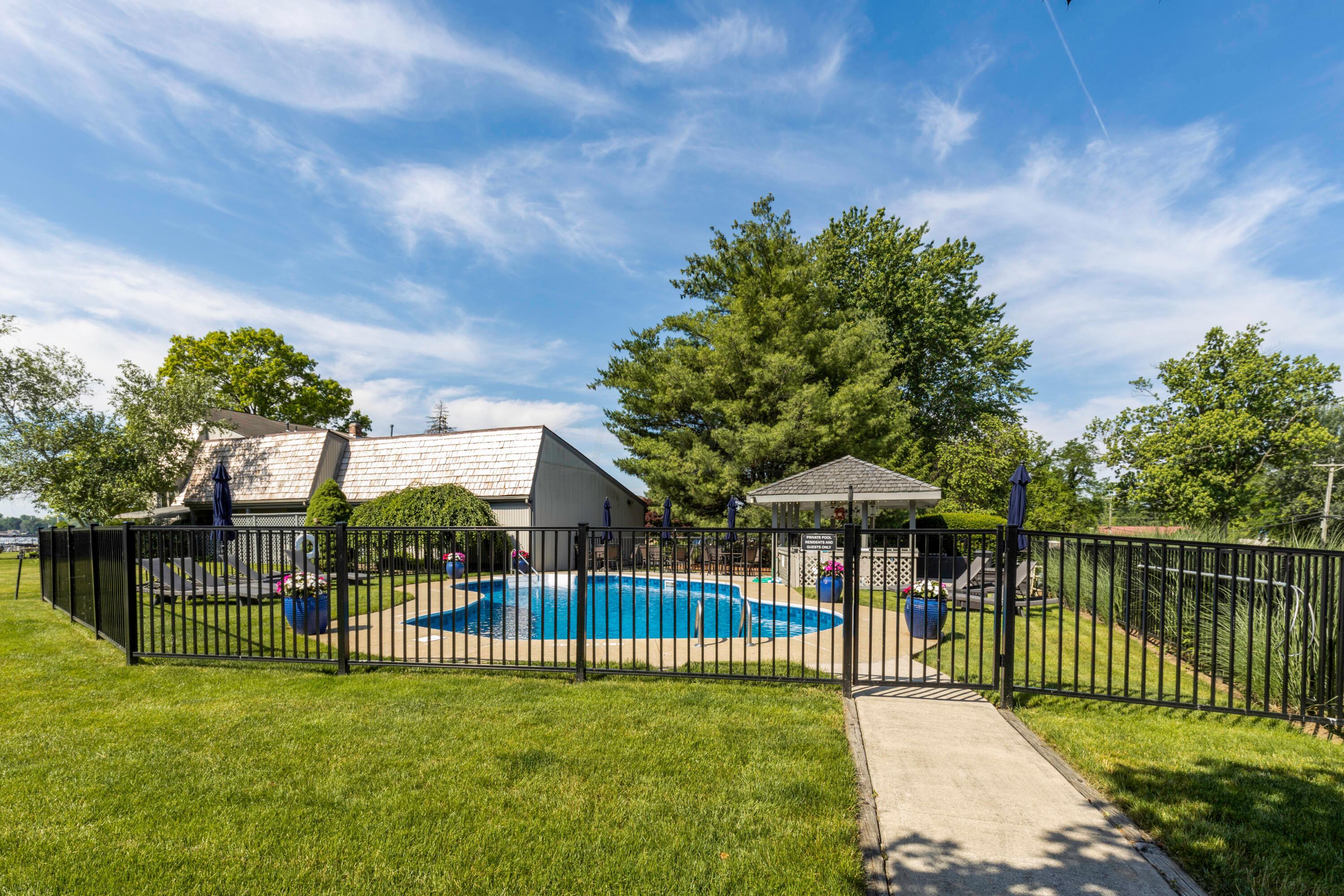 4945 Walnut Road, Unit 8 Buckeye Lake, OH 43008 - Photo 47 of 81