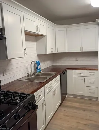 $1,275 | 2821 Bleeker Square, Unit C, Winston-Salem, NC 27106