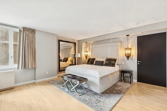 $1,850,000 | 322 West 57th Street, Unit 47K | Hell's Kitchen