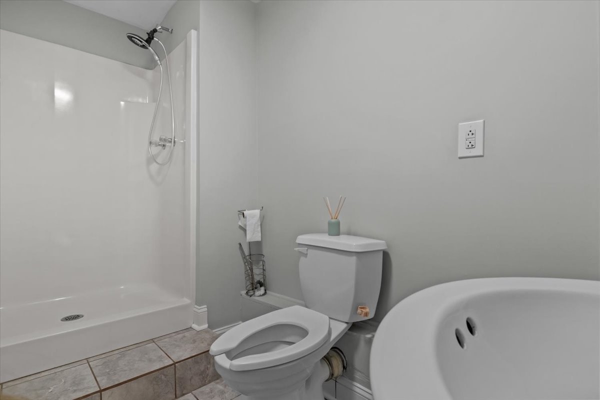 1072 Claylick Road White Bluff, TN 37187 - Photo 37 of 72 Gallery Image 37