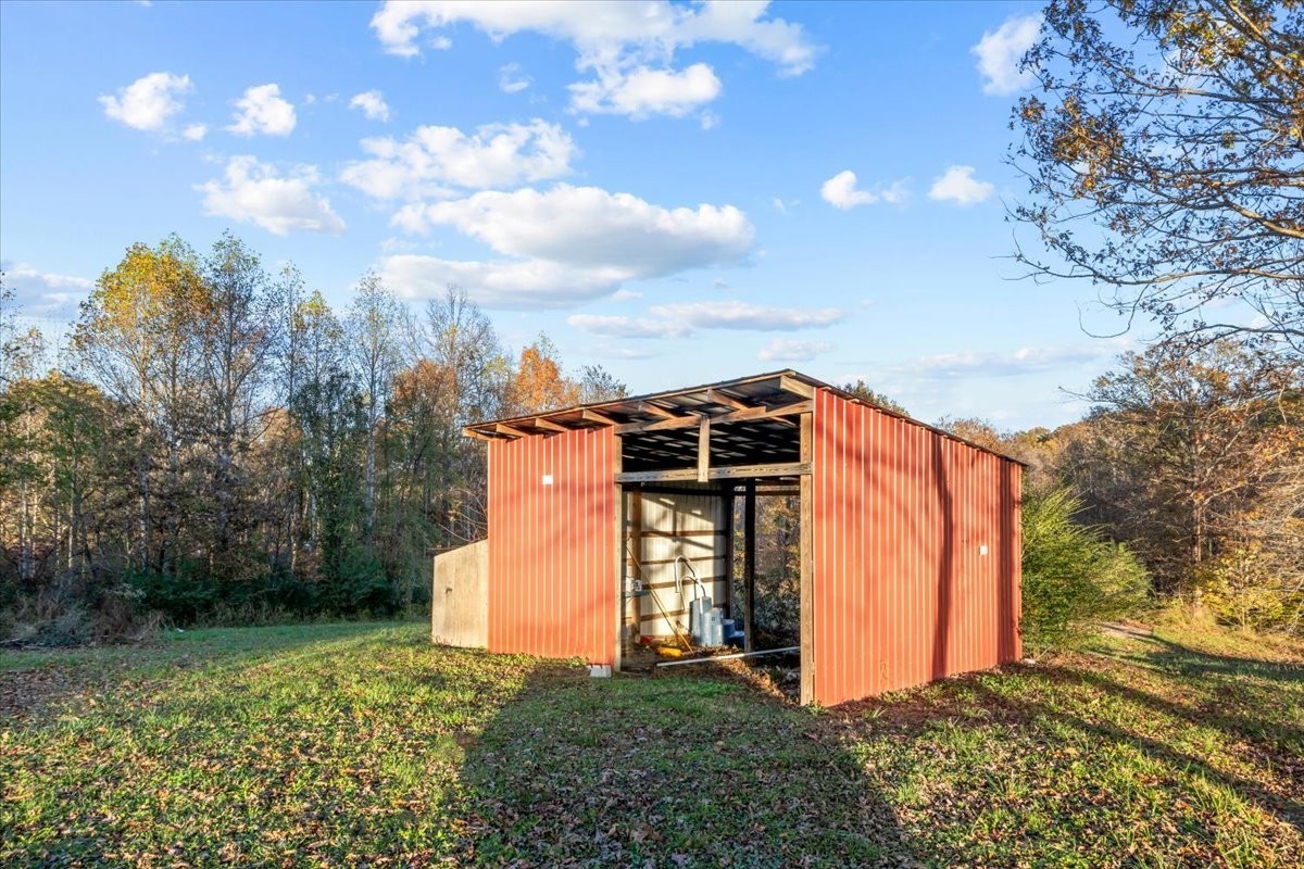 1072 Claylick Road White Bluff, TN 37187 - Photo 46 of 72 Gallery Image 46