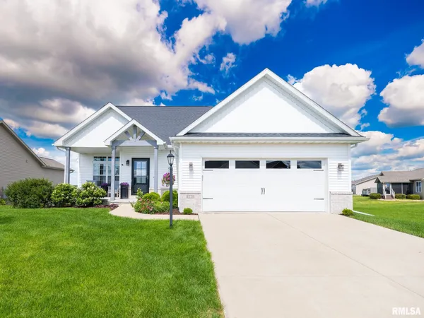 $462,500 | 1225 Brown Court, Washington, IL 61571
