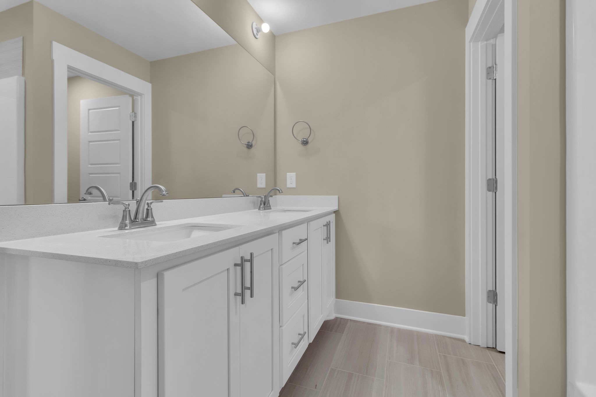 1176 Rimrock Road Smyrna, TN 37167 - Photo 34 of 40 a bathroom with a sink and a mirror