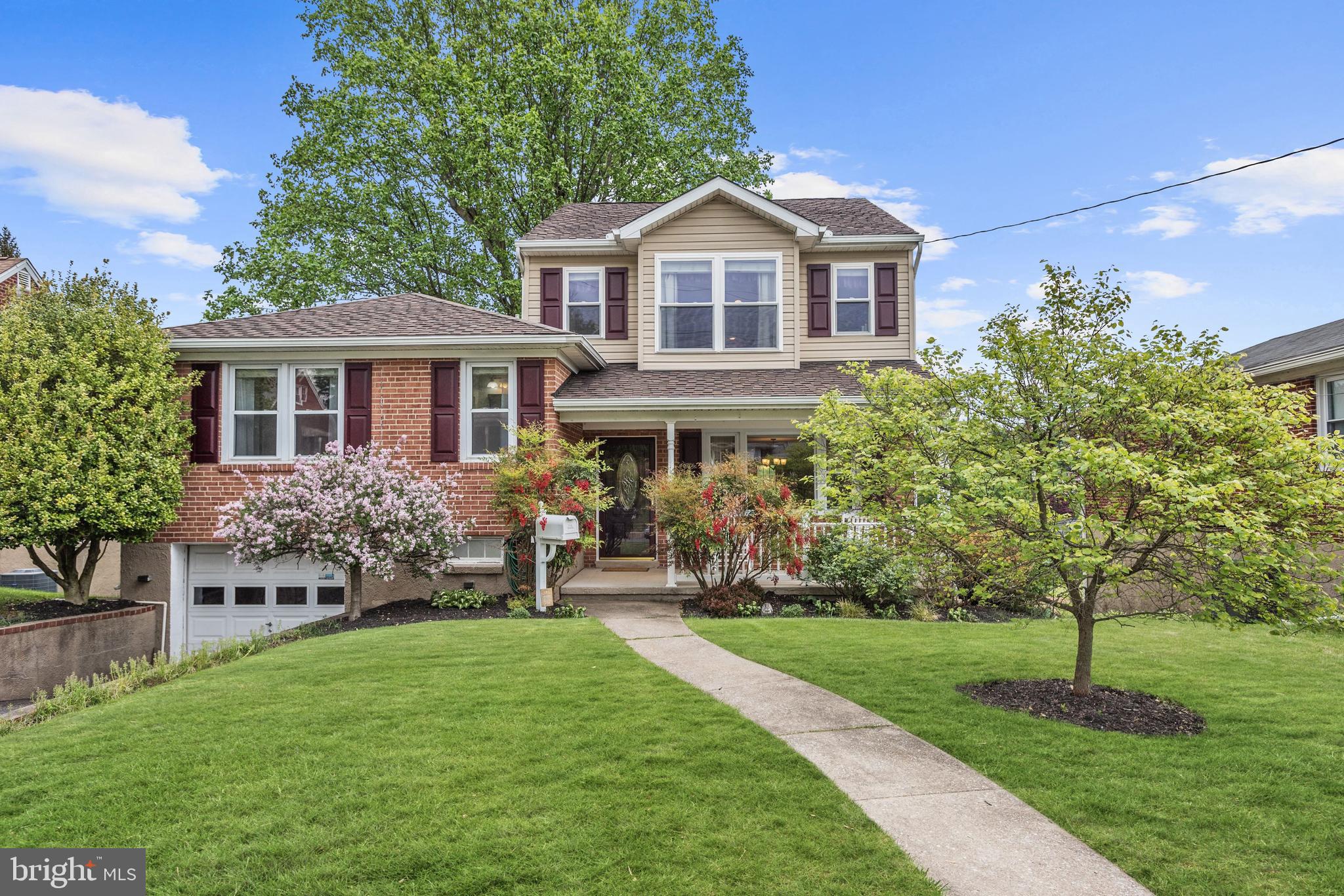 405 Waveland Rd
