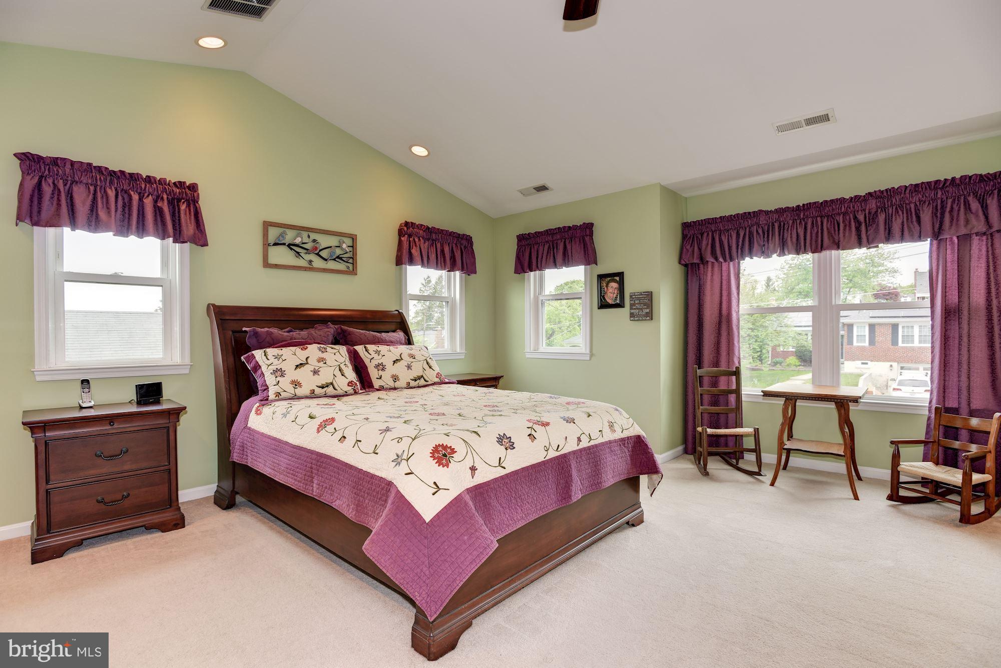 405 Waveland Road Baltimore, MD 21228 - Photo 8 of 29 Primary Bedroom