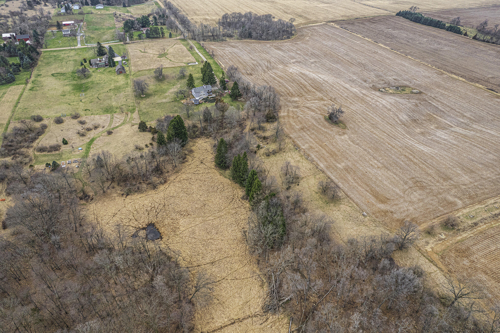 19190 Sharon Valley Road Manchester, MI 48158 - Photo 11 of 59 039_dji_0027