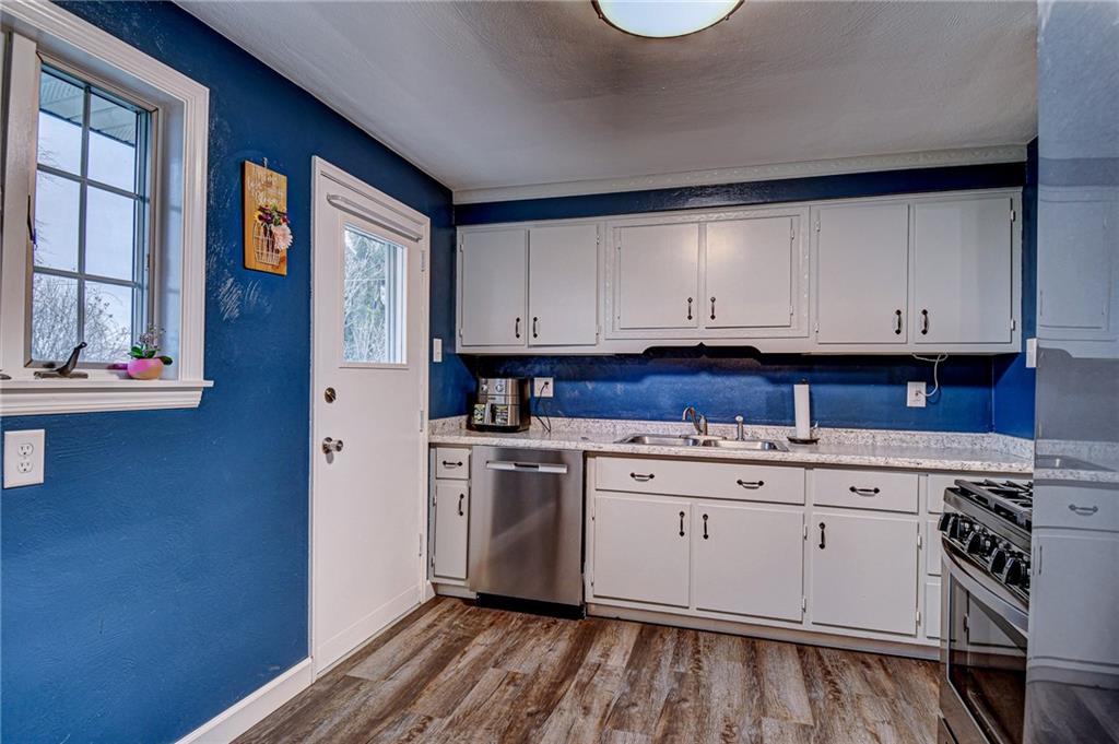 1258 Richard Road North Huntingdon, PA 15642 - Photo 6 of 24 Gallery Image 6