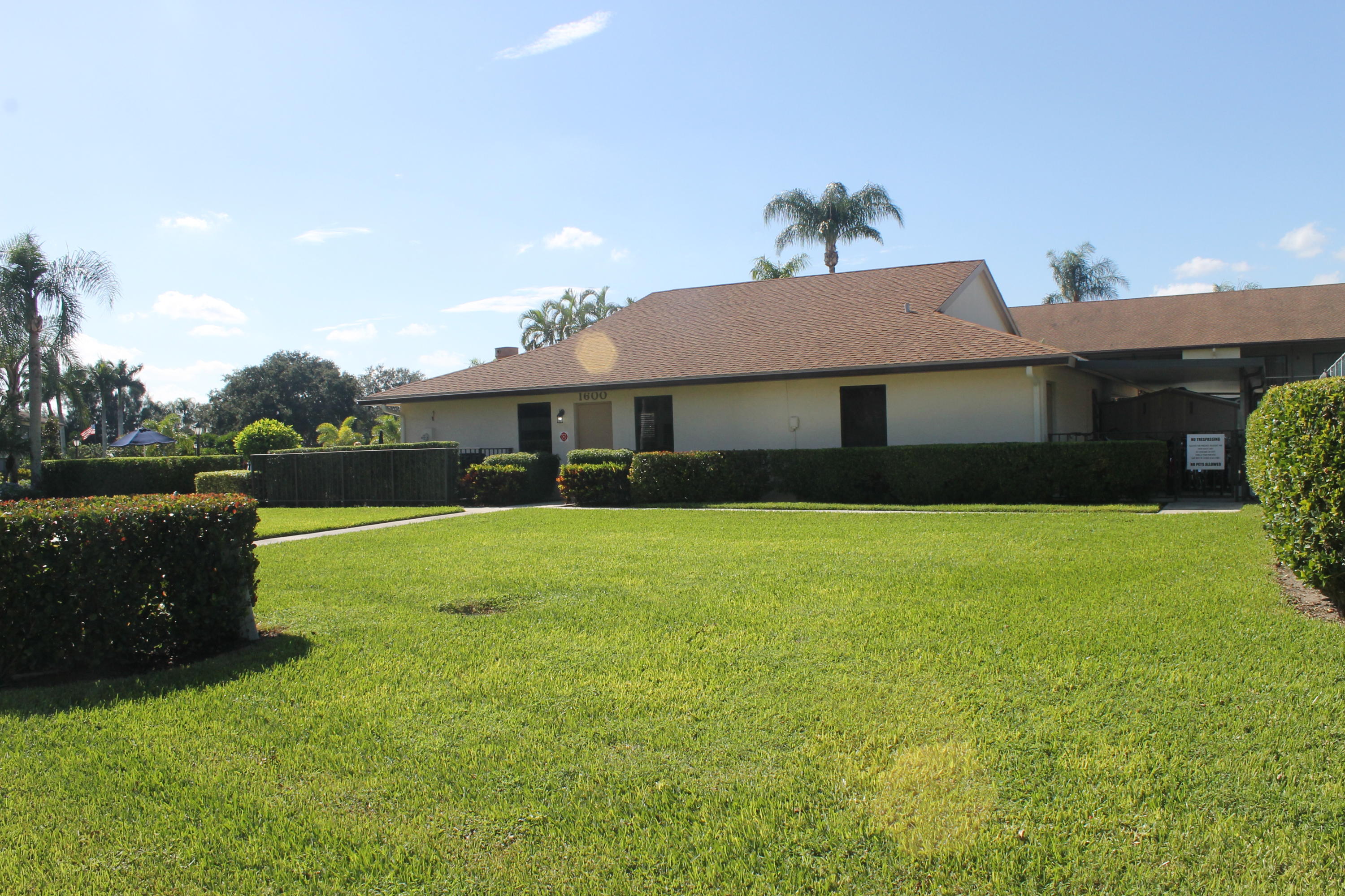 701 Pinecrest Circle, Unit E Jupiter, FL 33458 - Photo 21 of 28 IMG_9494