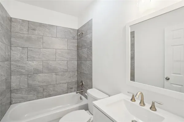 $674,900 | 7409 East 23rd Avenue, Tampa, FL 33619