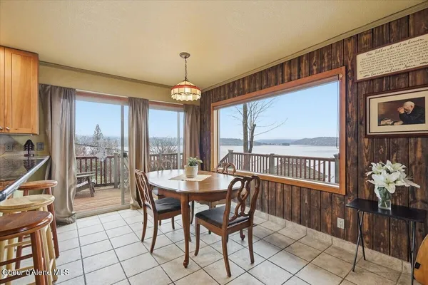 $1,495,000 | 2395 South Silver Beach Road, Coeur D'Alene, ID 83814