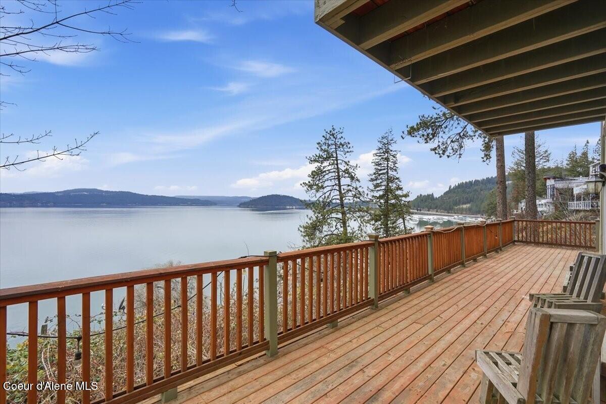 2395 South Silver Beach Road Coeur D'Alene, ID 83814 - Photo 22 of 46 Outdoor Living Areas