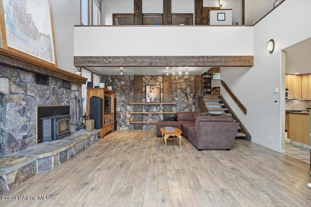 2395 South Silver Beach Road Coeur D'Alene, ID 83814 - Photo 24 of 47 Two Story Great Room