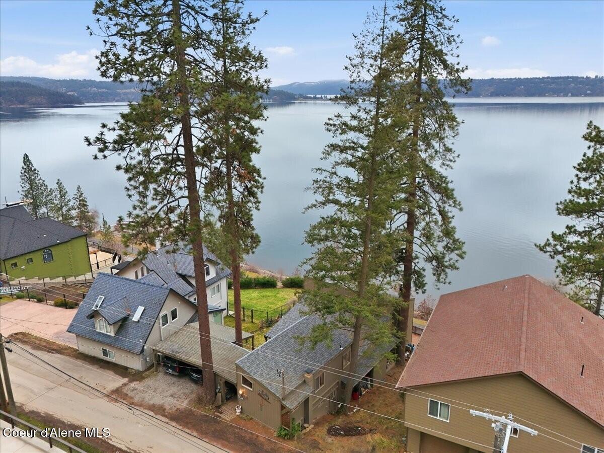2395 South Silver Beach Road Coeur D'Alene, ID 83814 - Photo 42 of 47 Effortless Silver Beach Living