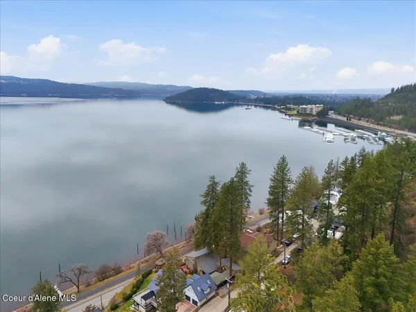 $1,495,000 | 2395 South Silver Beach Road, Coeur D'Alene, ID 83814
