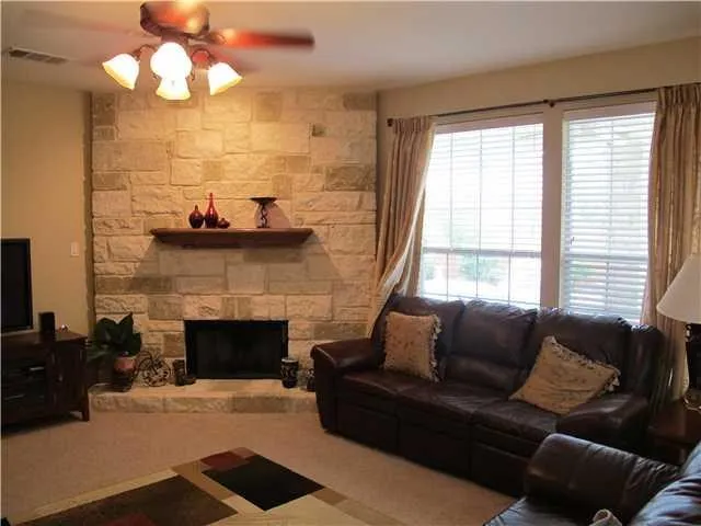 $2,900 | 15505 Staked Plains Loop, Austin, TX 78717
