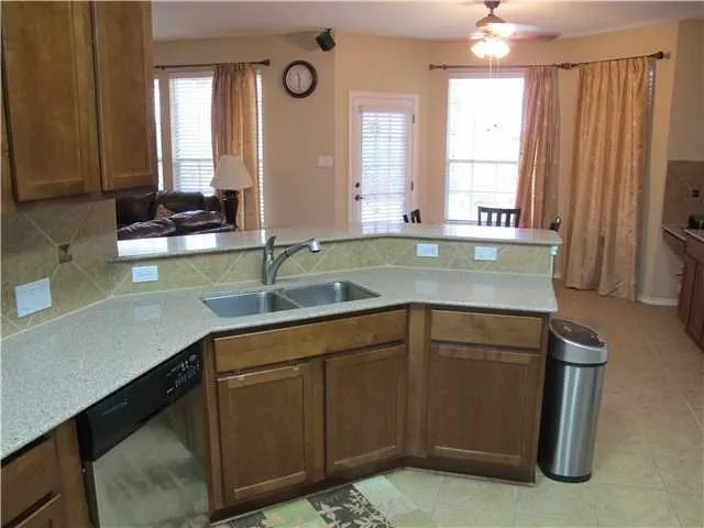 $2,900 | 15505 Staked Plains Loop, Austin, TX 78717