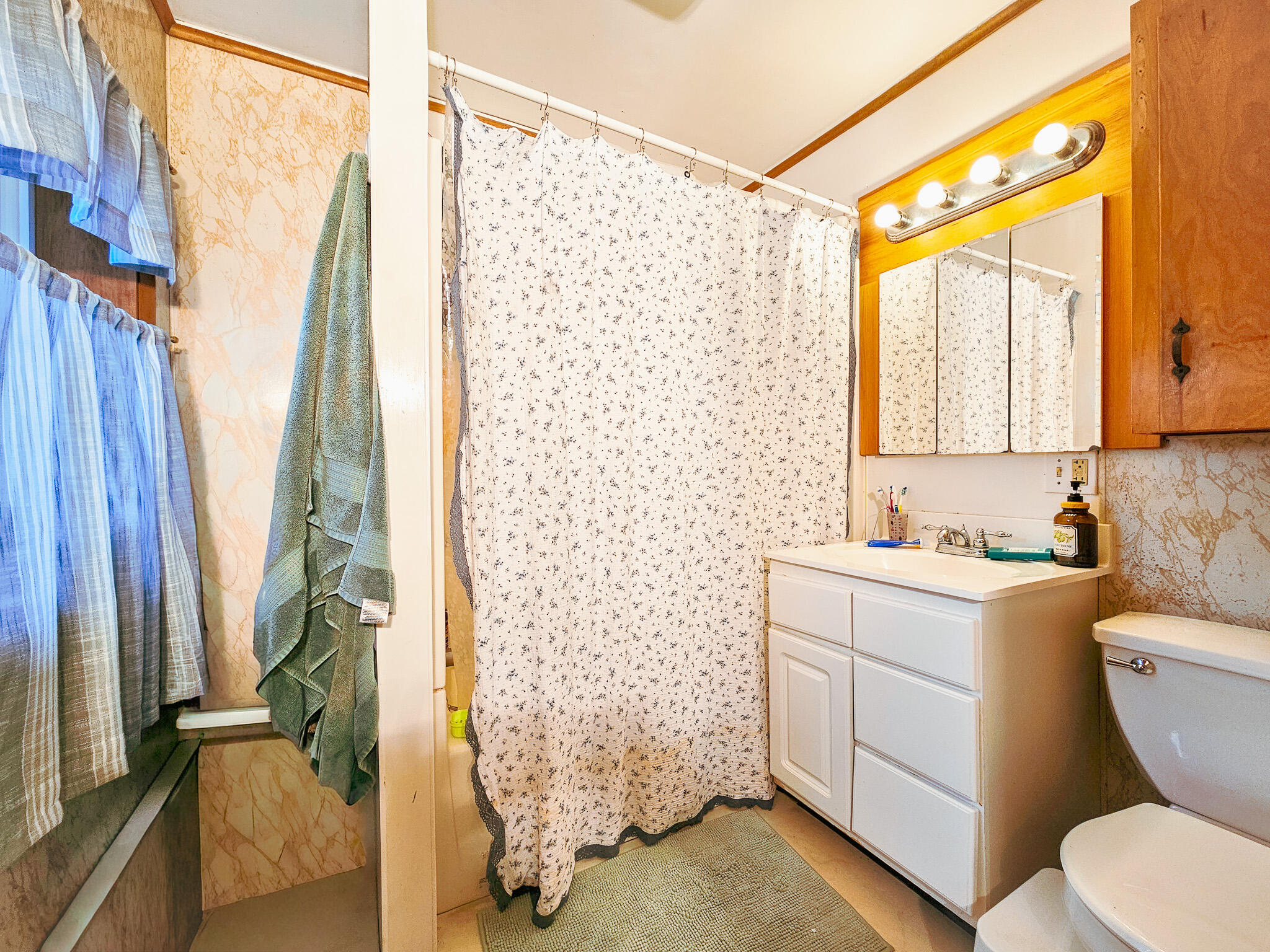 128 Middle Street Farmington, ME 04938 - Photo 111 of 117 20260406_122253