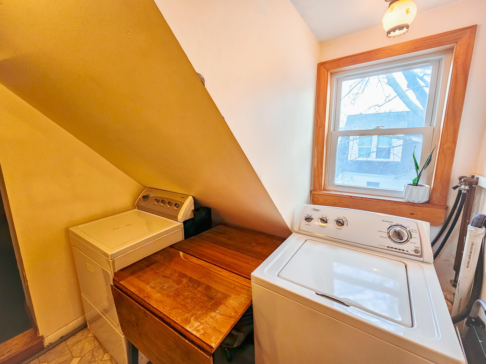 128 Middle Street Farmington, ME 04938 - Photo 114 of 117 20260406_123400