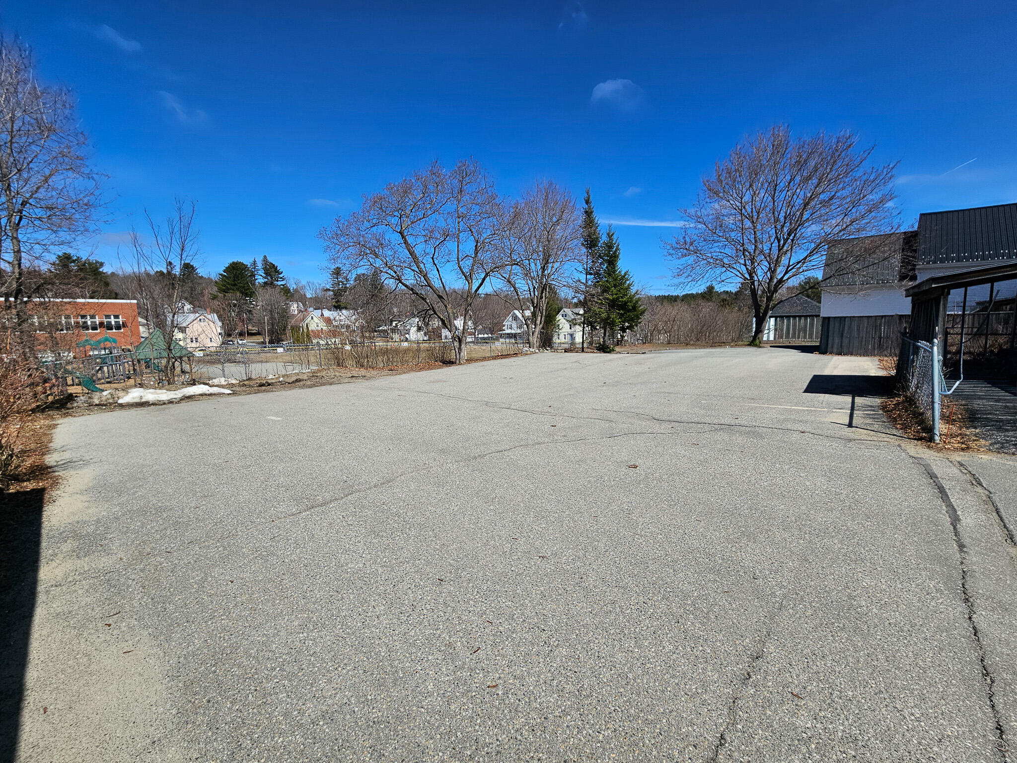 128 Middle Street Farmington, ME 04938 - Photo 12 of 117 20260404_121700