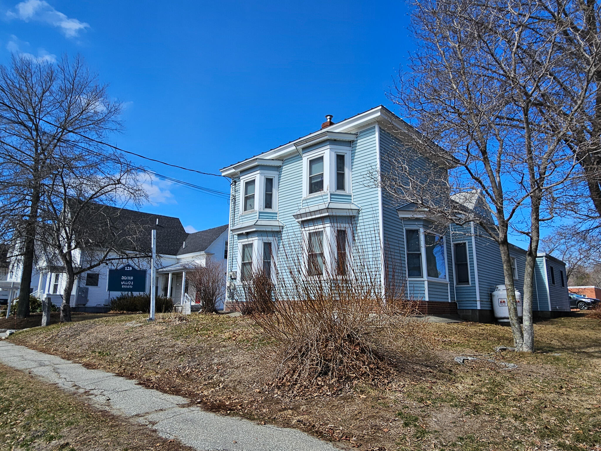 128 Middle Street Farmington, ME 04938 - Photo 8 of 117 20260404_121218