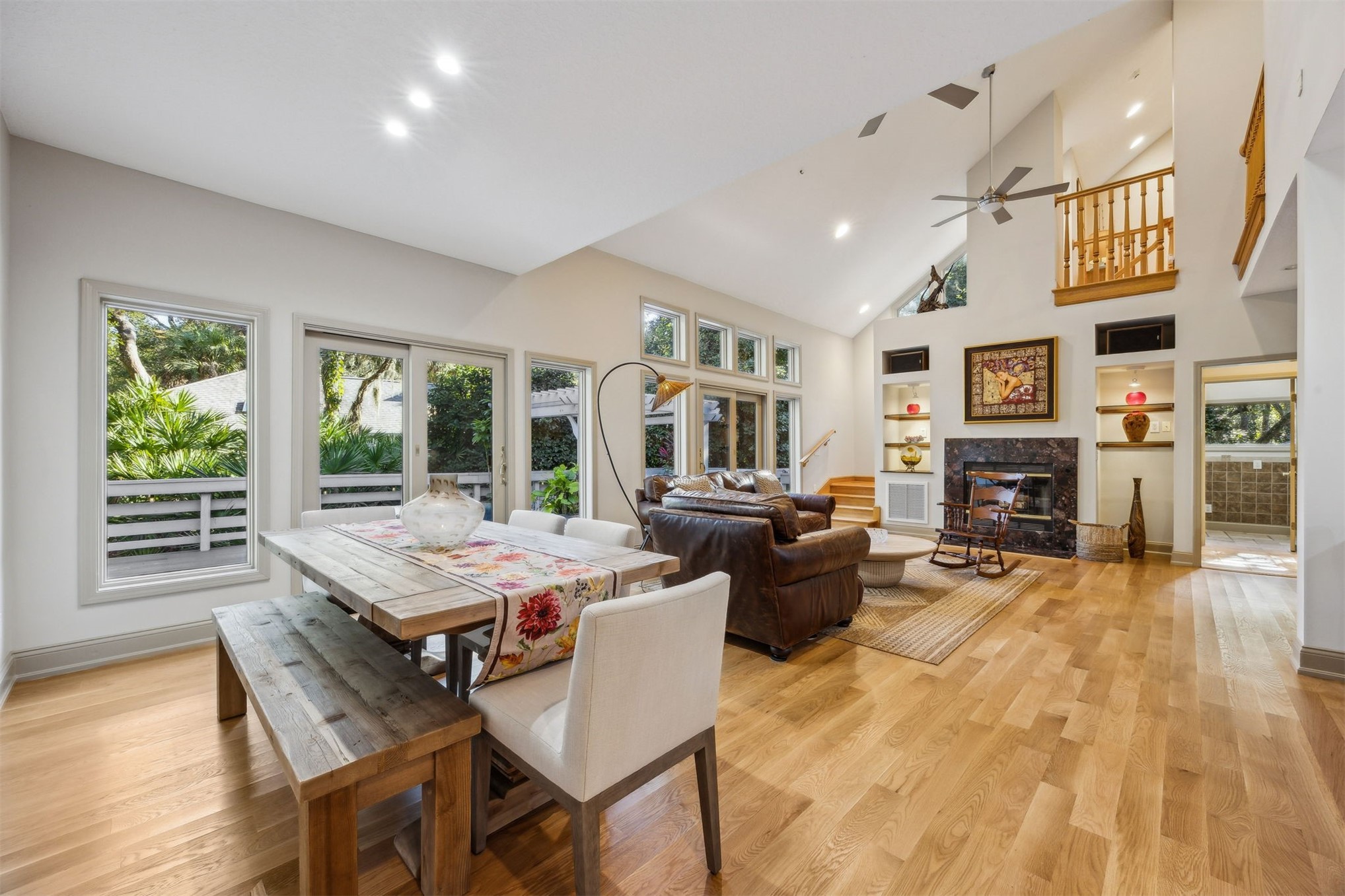 25 Beach Walker Road Fernandina Beach, FL 32034 - Photo 9 of 38 Dining Room