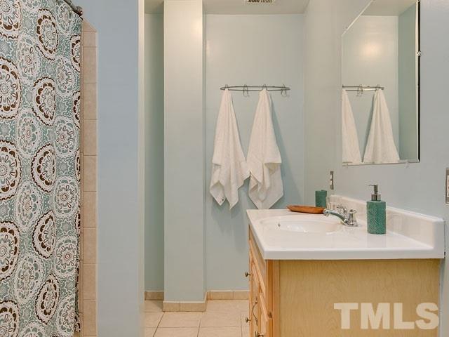 2204 Chapel Hill Road Durham, NC 27707 - Photo 17 of 22 Gallery Image 17
