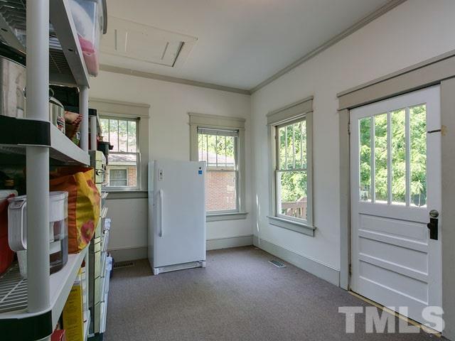 2204 Chapel Hill Road Durham, NC 27707 - Photo 18 of 22 Gallery Image 18