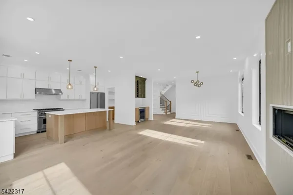 $2,888,000 | 40 Girard Avenue, Chatham, NJ 07928