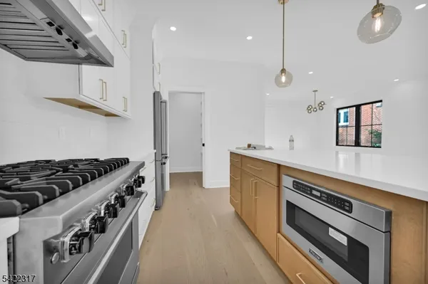 $2,888,000 | 40 Girard Avenue, Chatham, NJ 07928