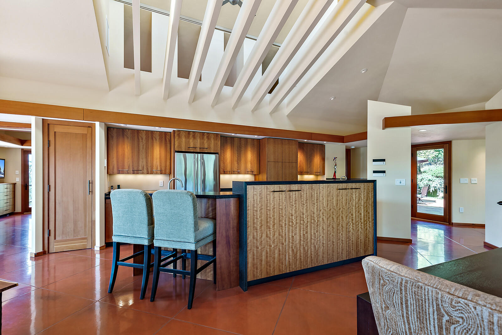4922 Pioneer Road Medford, OR 97501 - Photo 18 of 70 Kitchen