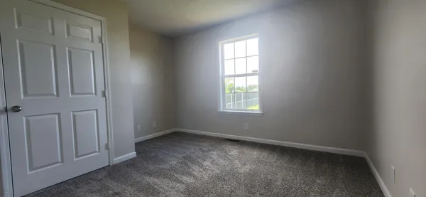 $1,400 | 823 Stableford Lane, Oak Grove, KY 42262