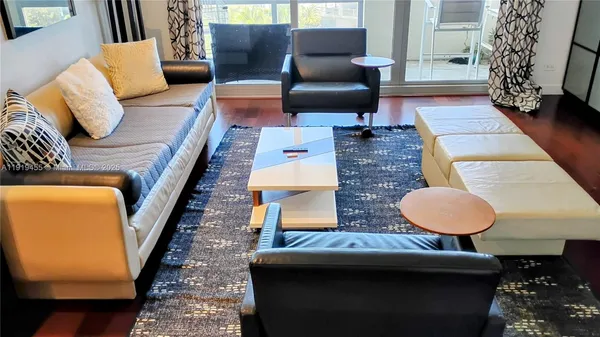 $3,400 | 1500 Bay Road, Unit 1002S, Miami Beach, FL 33139