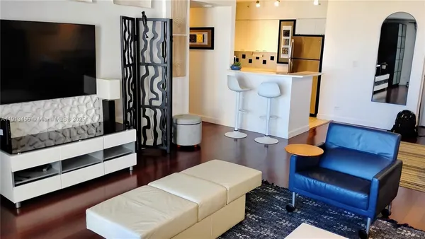 $3,400 | 1500 Bay Road, Unit 1002S, Miami Beach, FL 33139