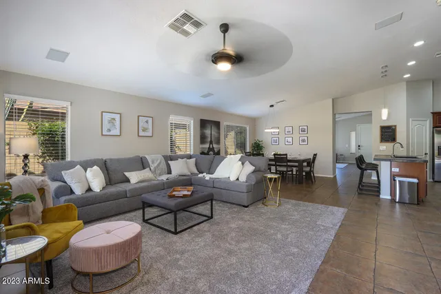 $5,500 | 35914 North 31st Avenue, Phoenix, AZ 85086