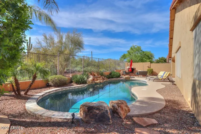 $5,500 | 35914 North 31st Avenue, Phoenix, AZ 85086