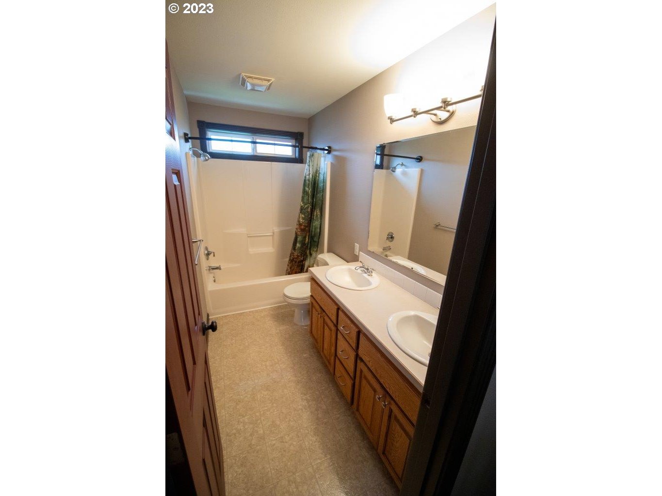 3434 Merryvale Road Eugene, OR 97404 - Photo 26 of 48 Gallery Image 26