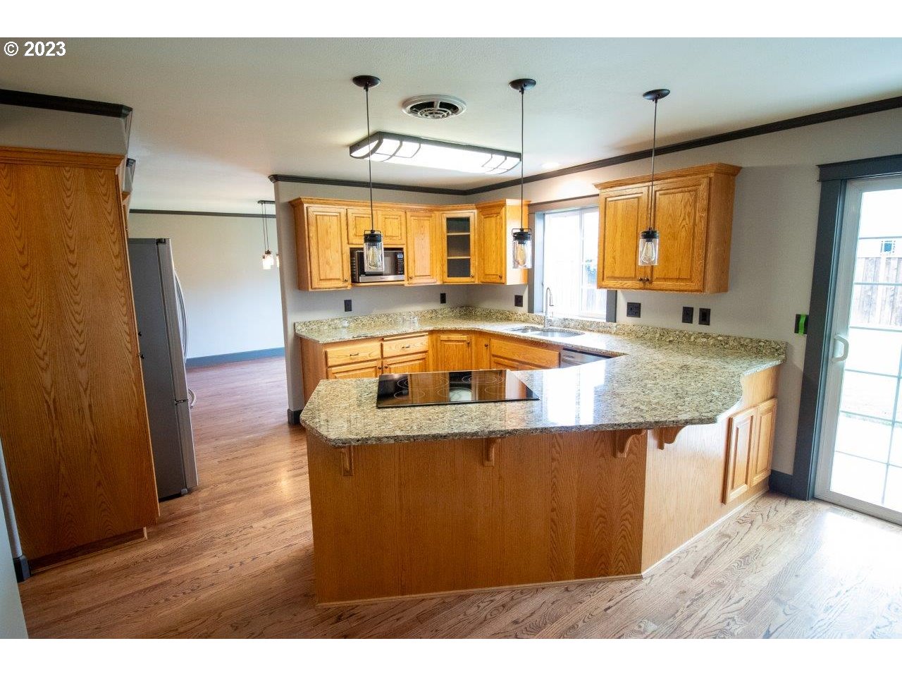 3434 Merryvale Road Eugene, OR 97404 - Photo 5 of 48 Gallery Image 5