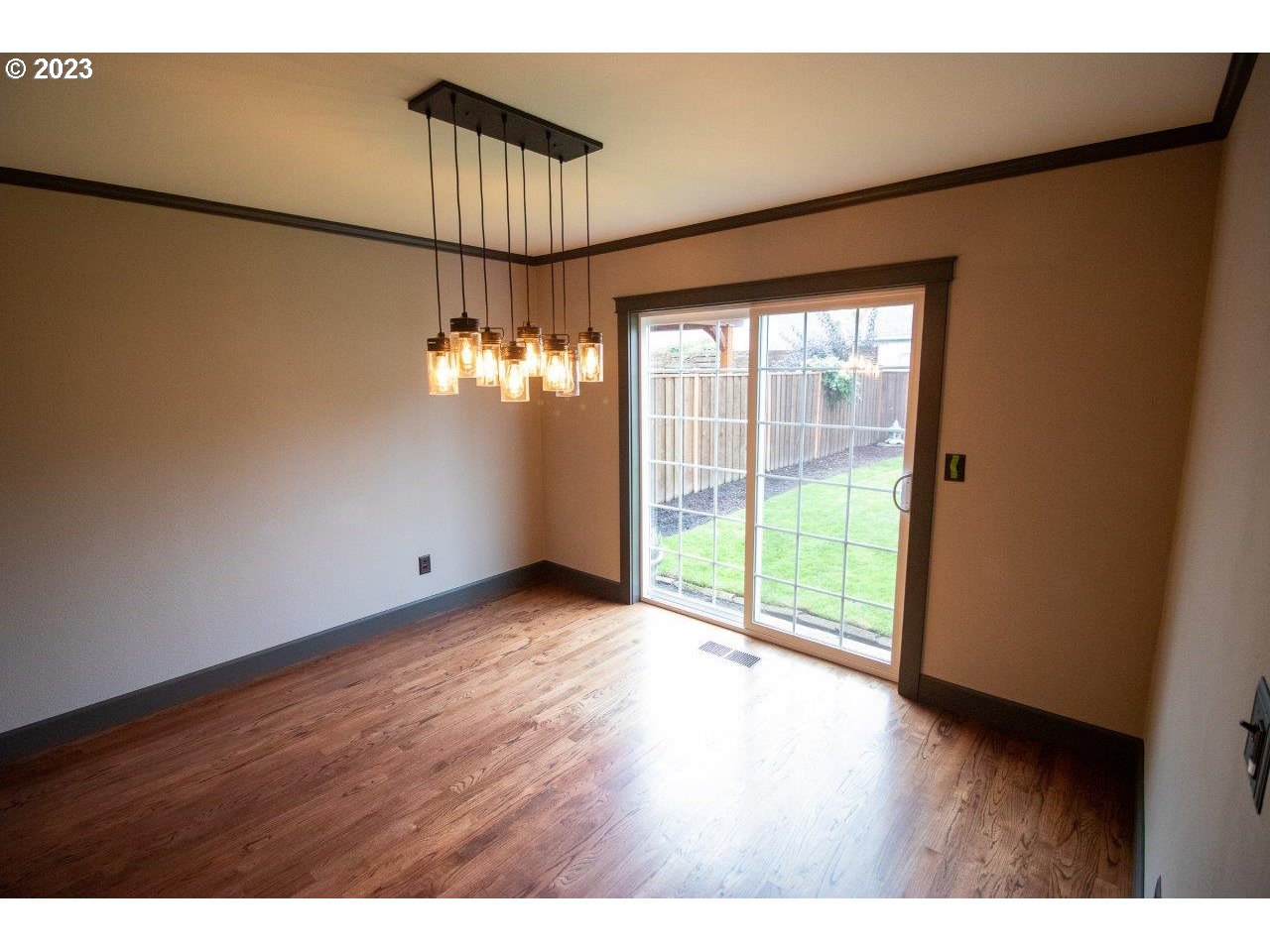 3434 Merryvale Road Eugene, OR 97404 - Photo 7 of 48 Gallery Image 7