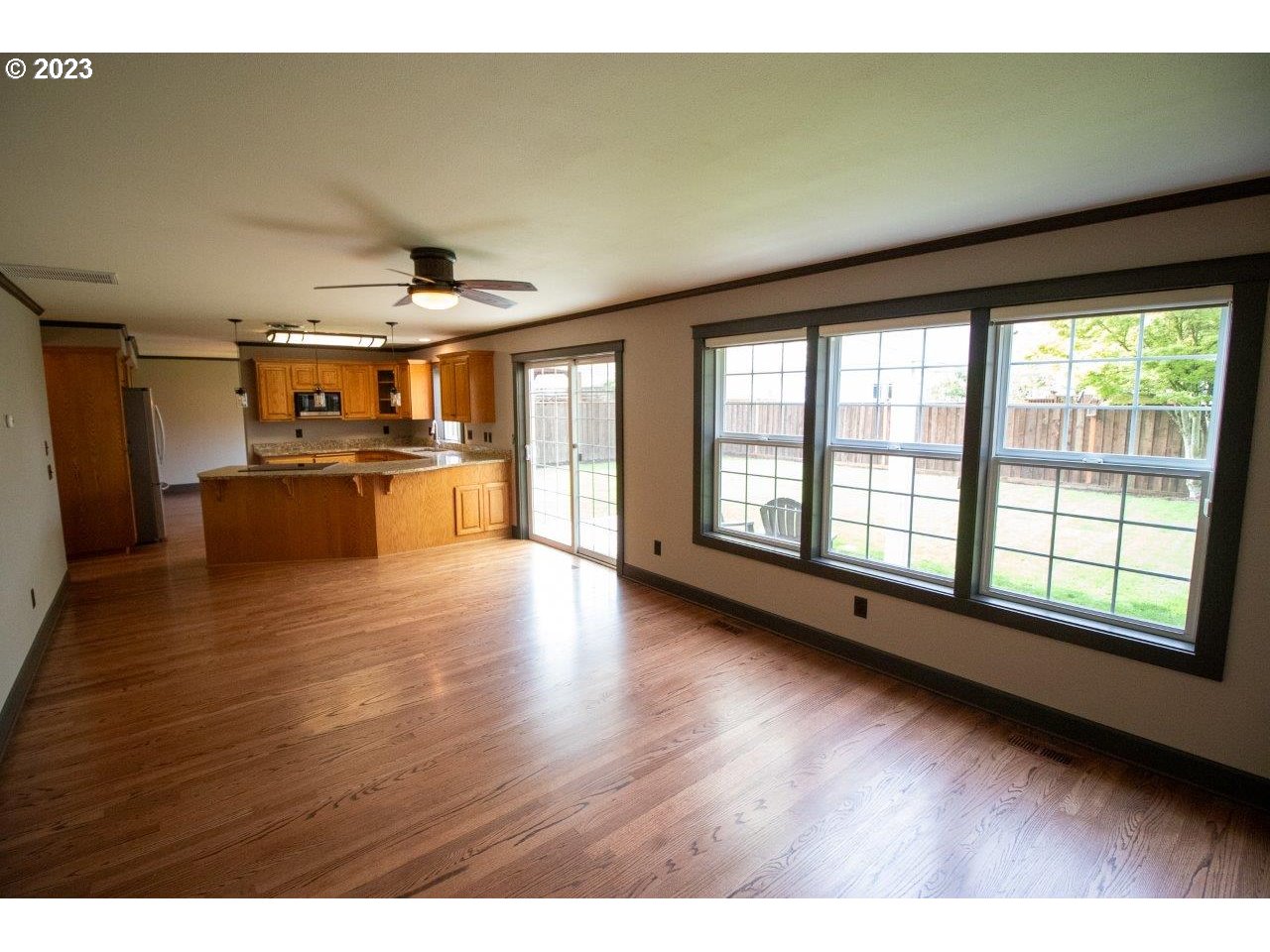 3434 Merryvale Road Eugene, OR 97404 - Photo 8 of 48 Gallery Image 8