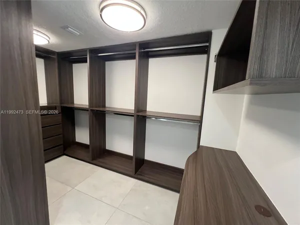 $599,900 | 2333 Brickell Avenue, Unit 2310, Miami, FL 33129