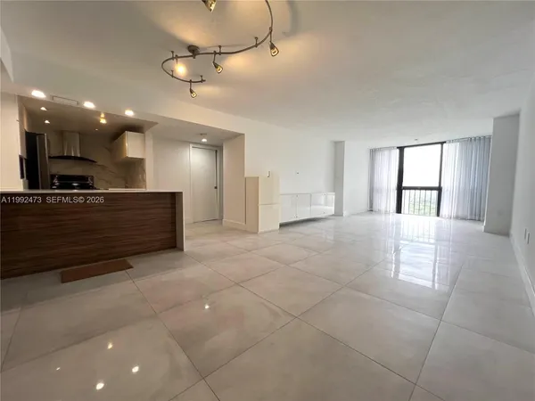 $599,900 | 2333 Brickell Avenue, Unit 2310, Miami, FL 33129