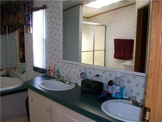404 Jones Mill Road, Unit SIX MILE AREA Central, SC 29630 - Photo 8 of 12