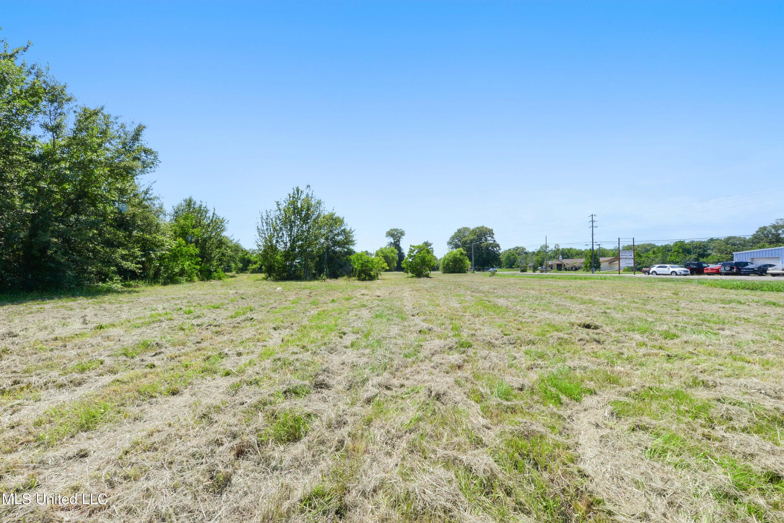 2001 28th Street Gulfport, MS 39501 - Photo 4 of 7 004