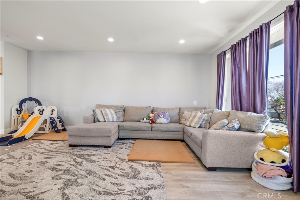 7960 Telegraph Road Downey, CA 90240 - Photo 10 of 59